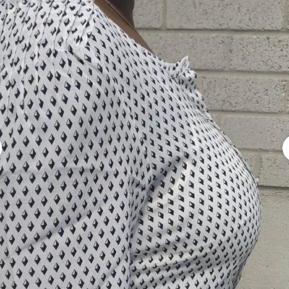 CLUB MONACO PURE SILK LINED DIAMOND DRESS - Picture 4 of 4